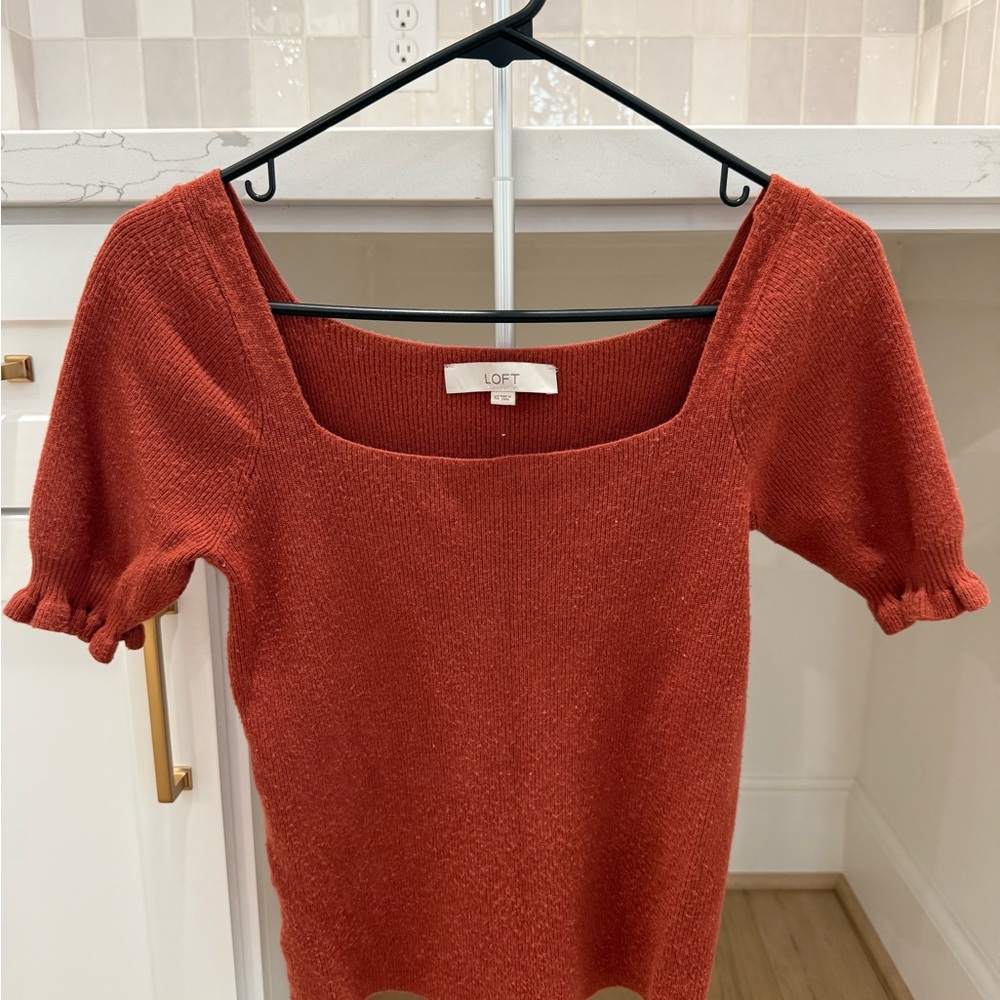 LOFT Brown Crew Neck Knit Sweater with Ruched Puff Sleeves